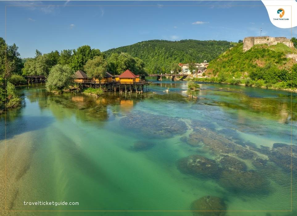 أجمل الأماكن السياحية في البوسنة والهرسك مدينة بوسانسكا كروبا