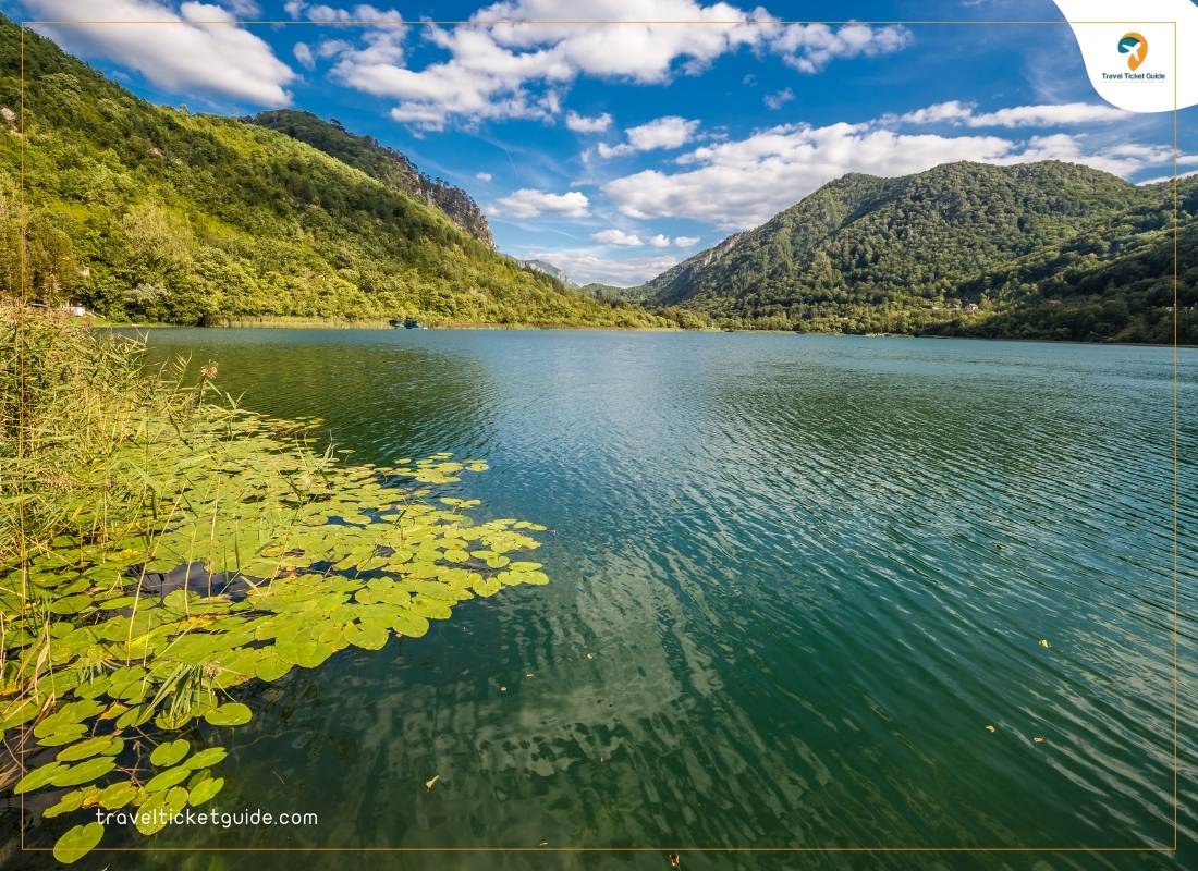أهم المدن السياحية في البوسنة -بحيرة يابلانيتسا