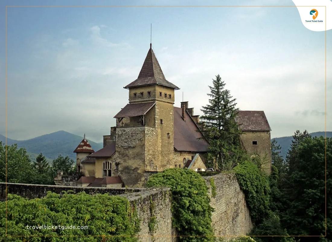 أهم المدن السياحية في البوسنة - قلعة كاستل