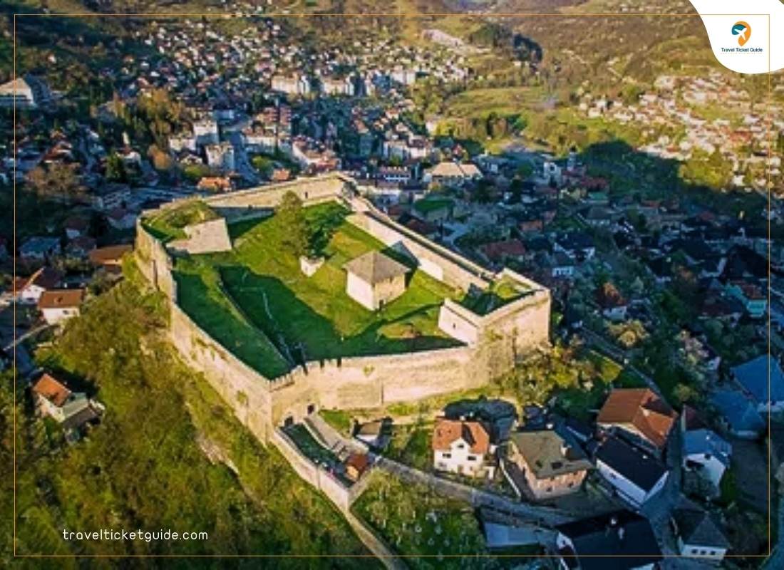 أهم المدن السياحية في البوسنة - قلعة يايتسا